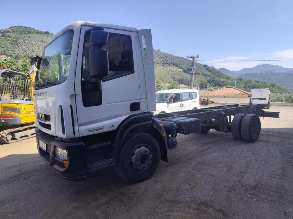 Iveco EUROCARGO 150E22P Foto 21