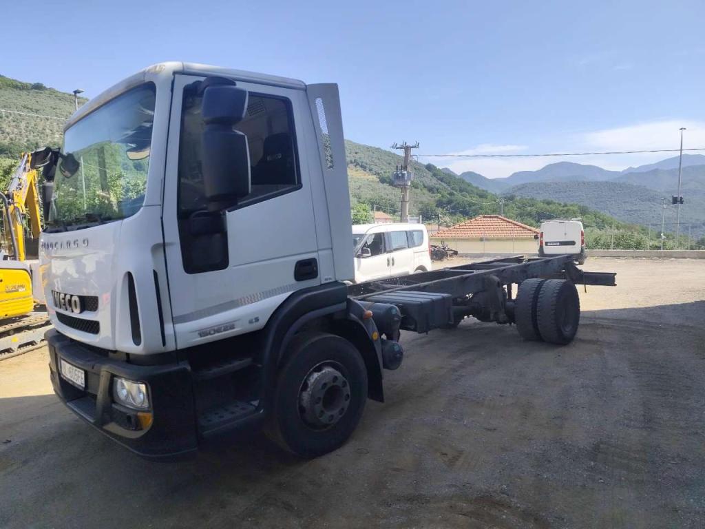 Iveco EUROCARGO 150E22P Foto 24