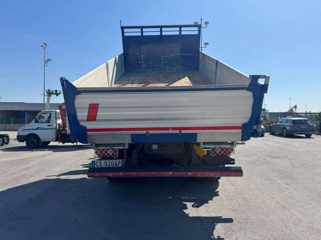 Iveco Eurocargo 180 250 Foto 10