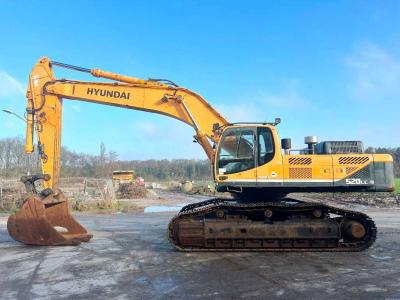 Hyundai R520LC-9 - Good Working Condition / CE vendida por Boss Machinery