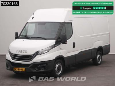 Iveco Daily 35S14 Automaat L2H2 Airco Cruise Camera 3,5t Trekgewicht Euro6 L2 Airco Cruise control vendida por BAS World B.V.