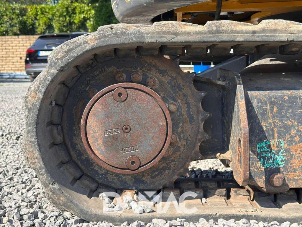 Komatsu PC26MR-3 Foto 24
