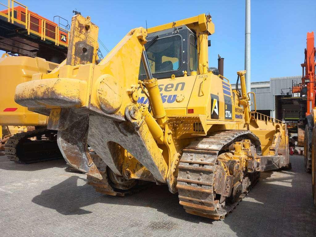 Komatsu D275A-5R (EXW - Abu Dhabi) Foto 6