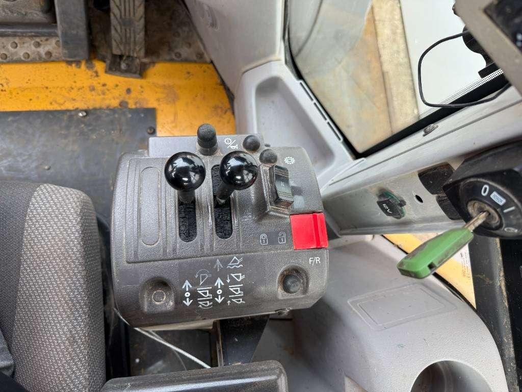 Volvo L60H - Backup Camera / Quick Coupler Foto 10