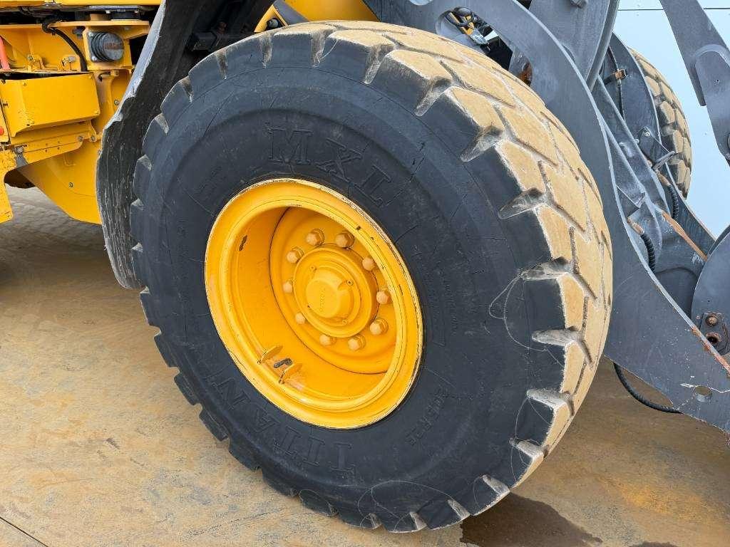 Volvo L60H - Backup Camera / Quick Coupler Foto 25