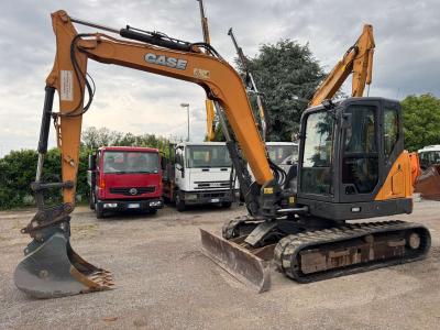 Case CX80C vendida por G.M. Service srl