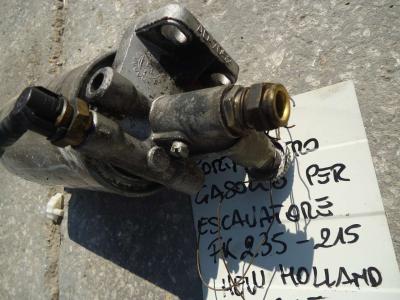 Soporte del filtro de combustible para Fiat Kobelco 235-215 vendida por OLM 90 Srl