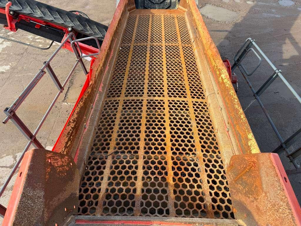 Sandvik QE340 - Caterpillar Engine / 2 Side Convey Foto 22