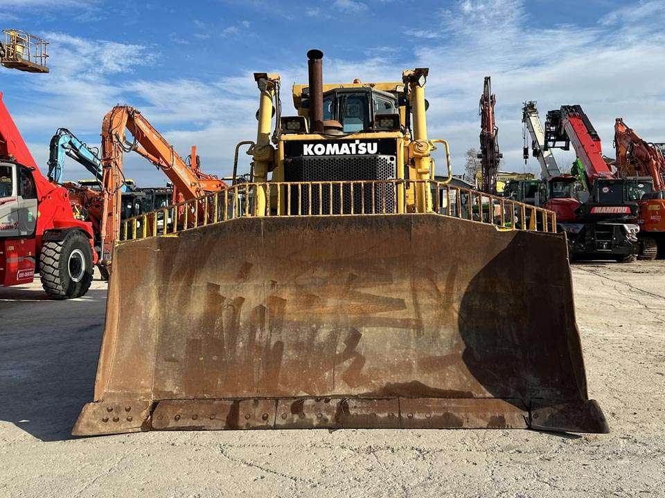 Komatsu D275AX Foto 18