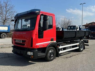 Iveco EUROCARGO 90E18 4X2 vendida por Massucco T. Srl