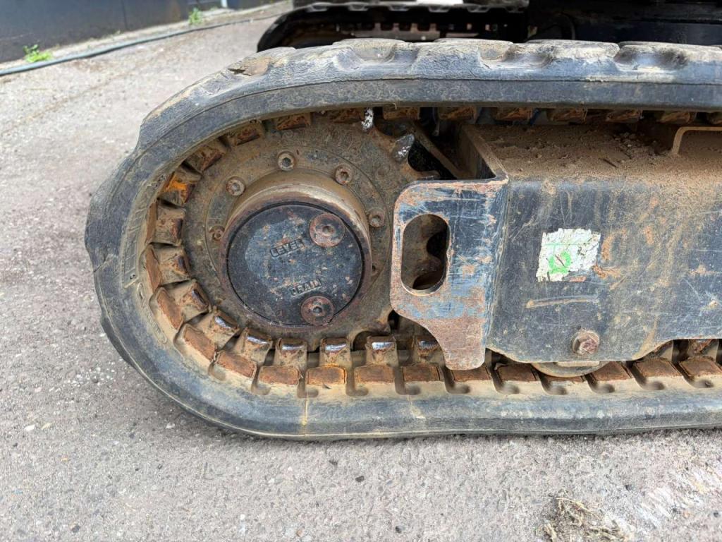 Caterpillar 301.8-05 Foto 24