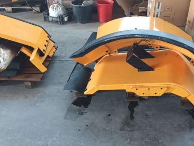 Guardabarro para Hyundai HL 940 vendida por Metec Srl Area Ricambi