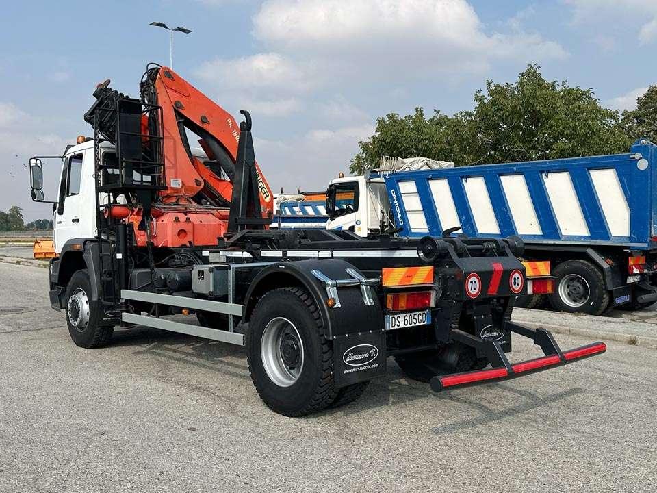 Man LE280B 4x4 Foto 3
