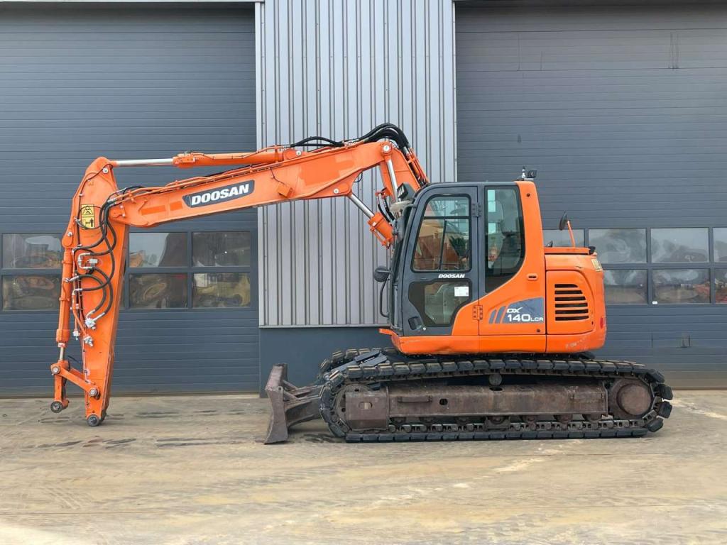 Doosan DX140LCR-3 Foto 1