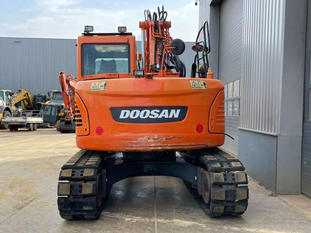 Doosan DX140LCR-3 Foto 4