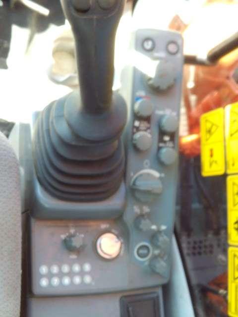Hitachi ZX135US-6 Foto 18