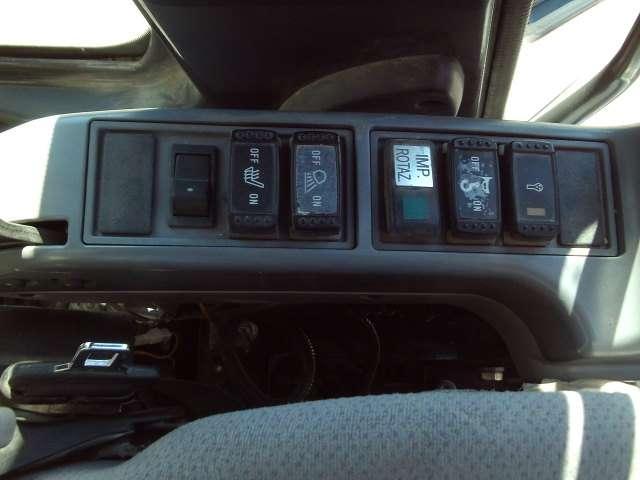 Hitachi ZX135US-6 Foto 19