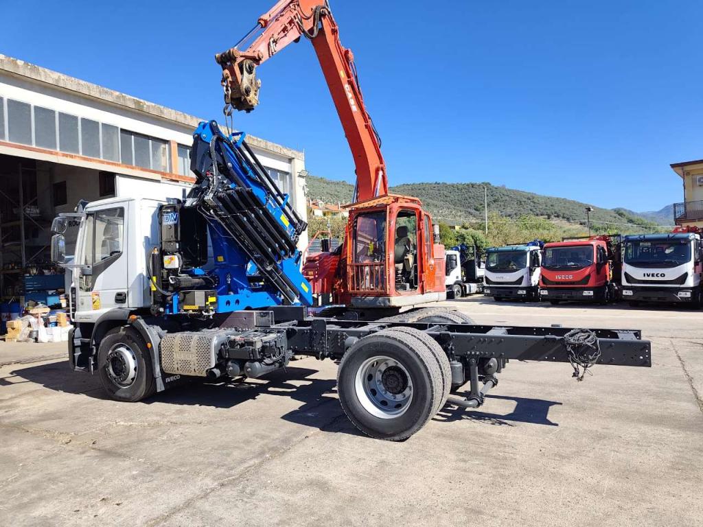 Iveco EUROCARGO CUBE 190-280L Foto 20