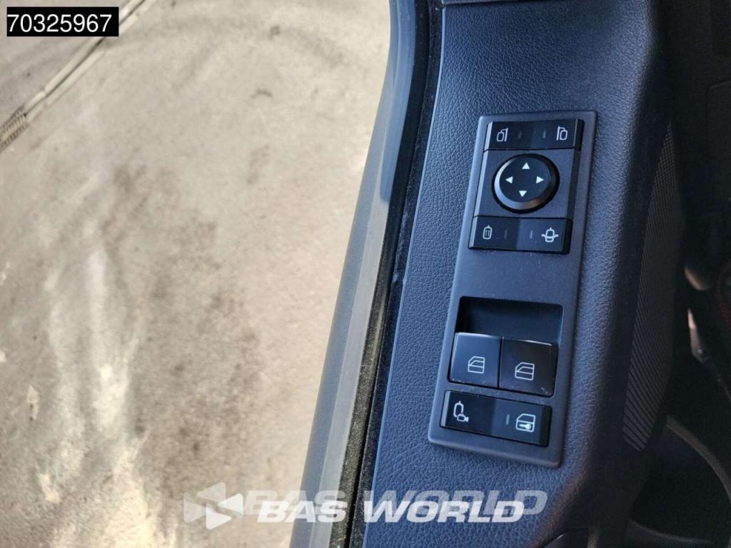 Mercedes-Benz Actros 1845 4X2 BigSpace Retarder 2x Tanks Standklima Navi Foto 27