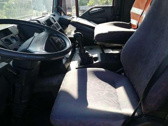 Iveco Cursor 190E31 Foto 12