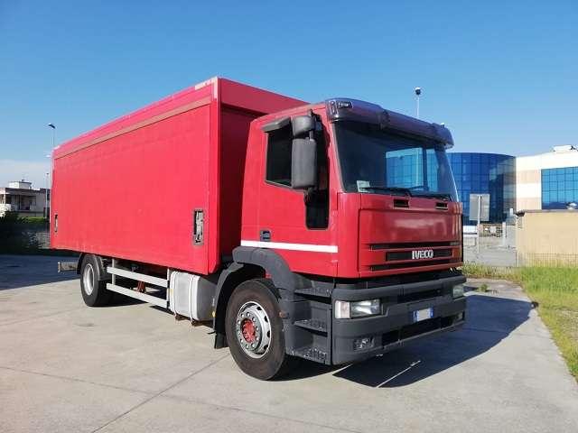 Iveco Cursor 190E31 Foto 2