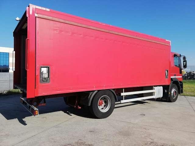 Iveco Cursor 190E31 Foto 5