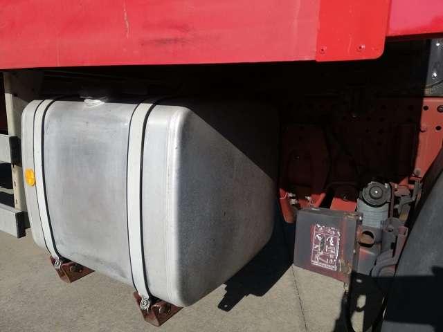 Iveco Cursor 190E31 Foto 8