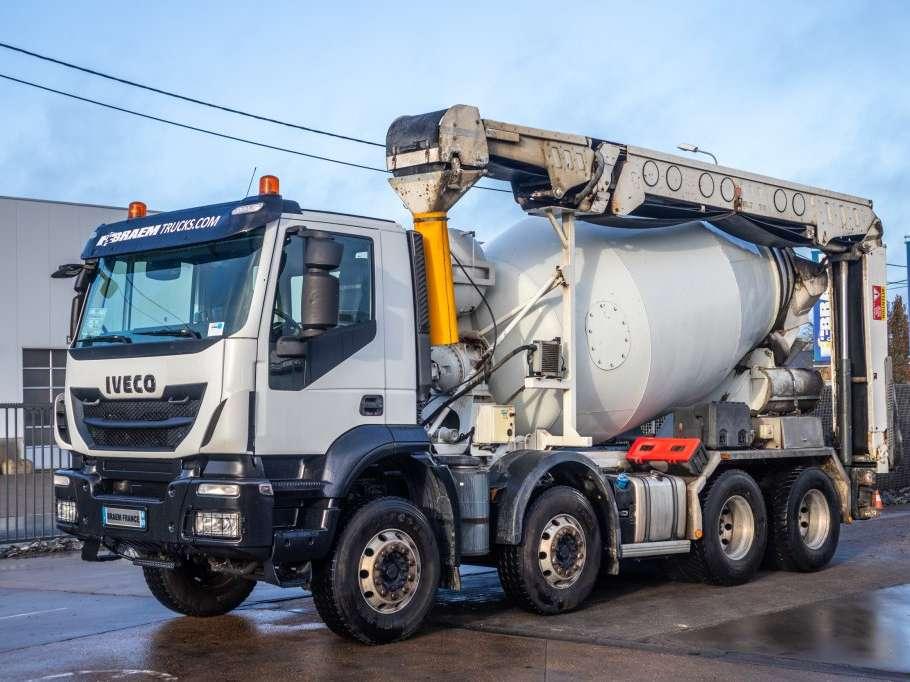 Iveco EUROTRAKKER 400+BAND/TAPIS/BELT-T40 Foto 1