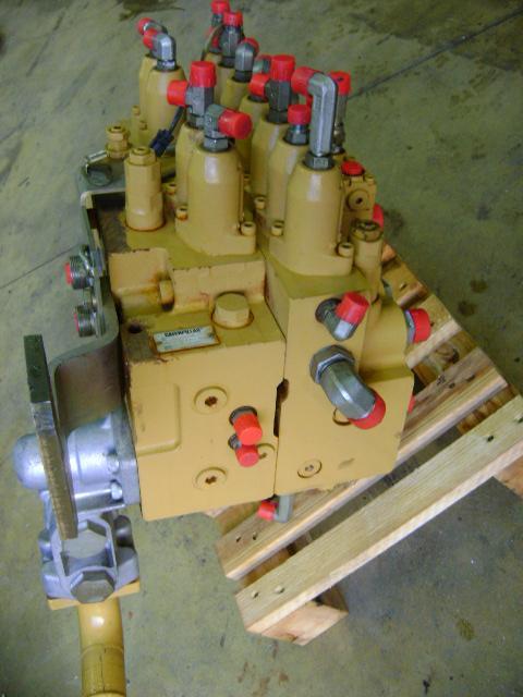 Distribuidor hidraulico para Caterpillar 315C Foto 4