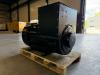 DPX CJ444ES - 325 kVA Alternator - DPX-33910 Foto 3 thumbnail