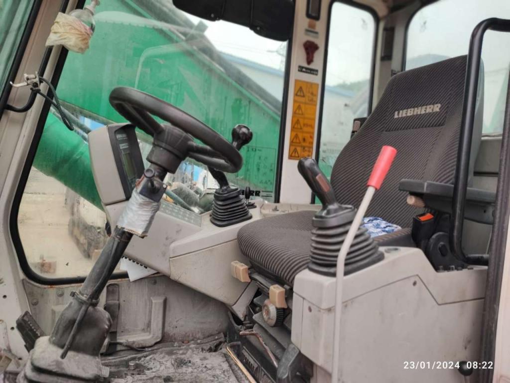 Liebherr A924B Foto 4