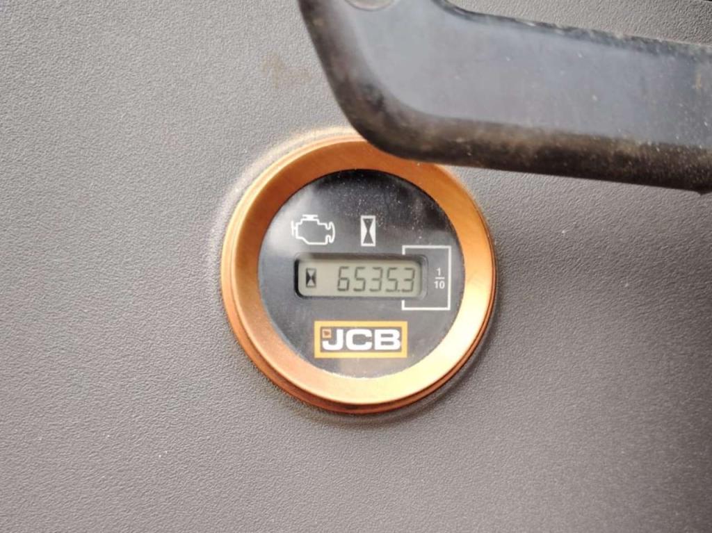 JCB 220X L4F Foto 5
