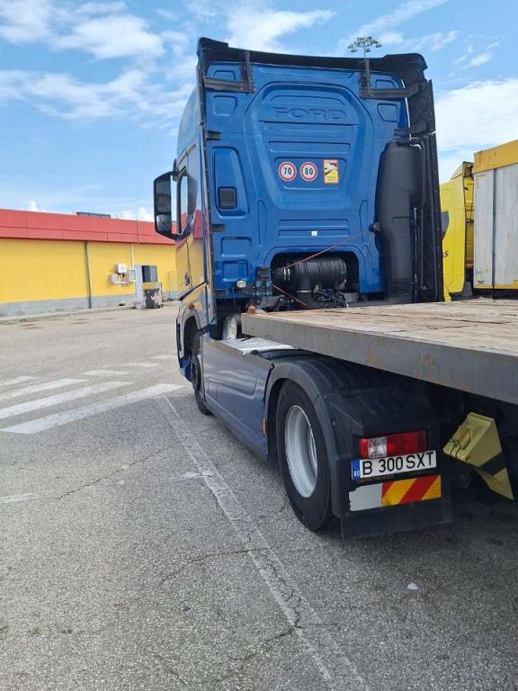 Ford F-500 MAX Foto 4