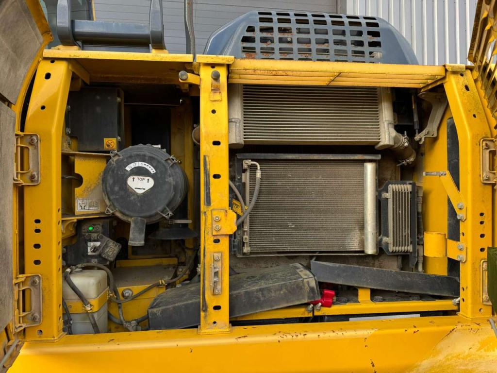 Komatsu PC240LC-10 Foto 28
