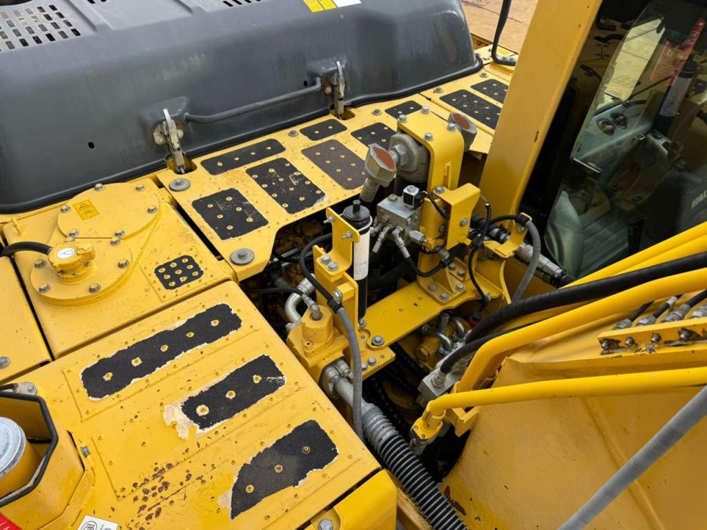 Komatsu PC240LC-10 Foto 30
