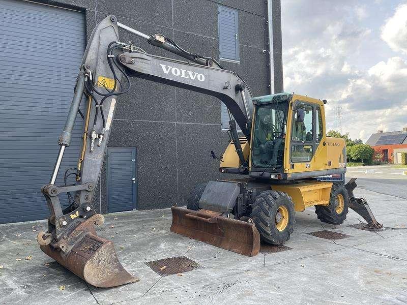 Volvo EW 140 B Foto 2