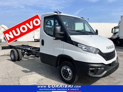 Iveco daily 35-160 vendida por Gorrieri Autocarri Srl