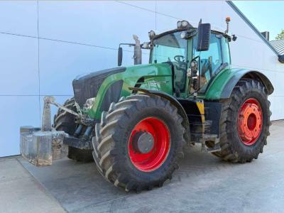Fendt 936 Vario - Front Lift / 6 Hydraulic Valves vendida por Boss Machinery