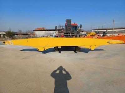 Brazo de elevación / Pluma para Liebherr 932 vendida por Massucco T. Srl Area Ricambi