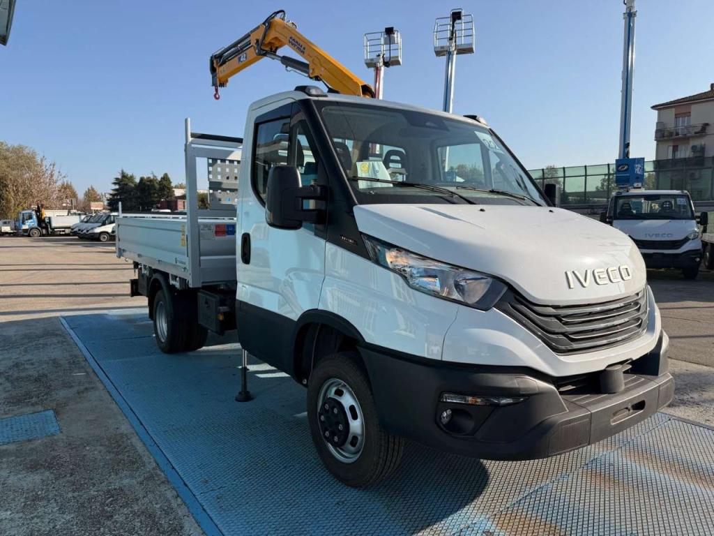 Iveco DAILY 35.160 Foto 9