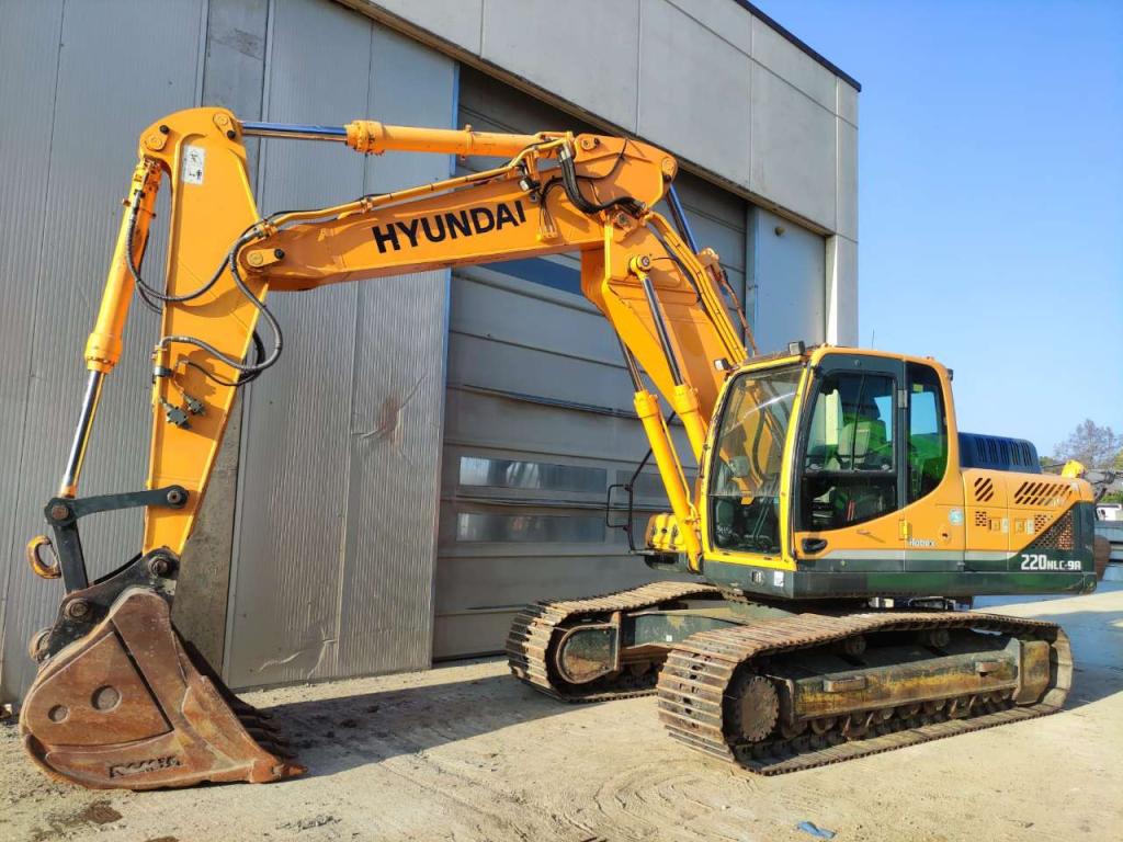 Hyundai R220NLC-9A Foto 1