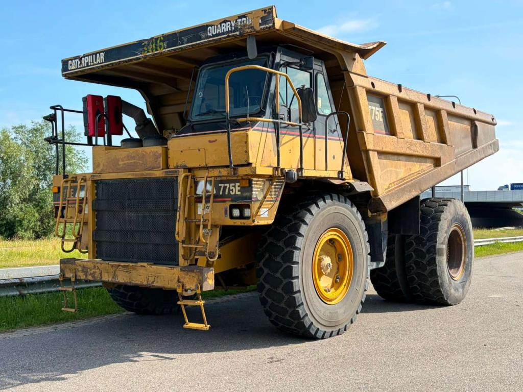 Caterpillar 775E Foto 1