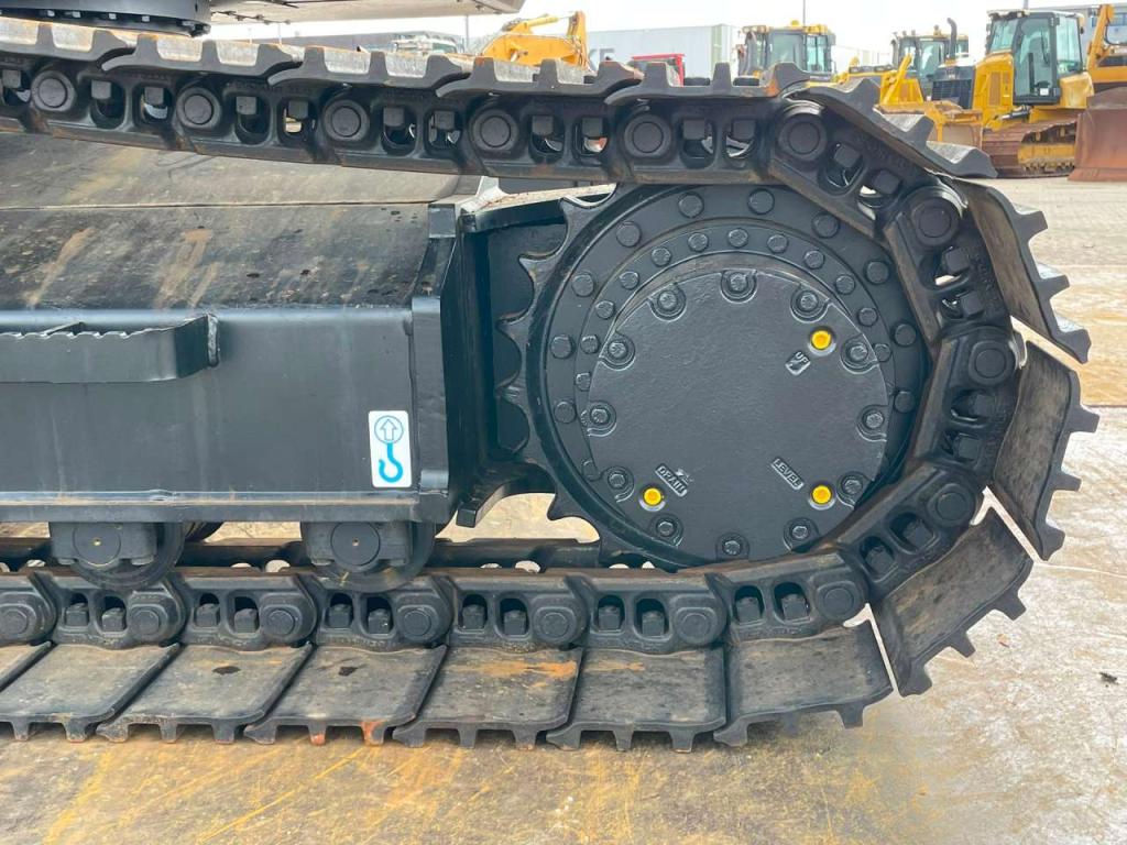 Hitachi ZX220LC-5G Foto 16