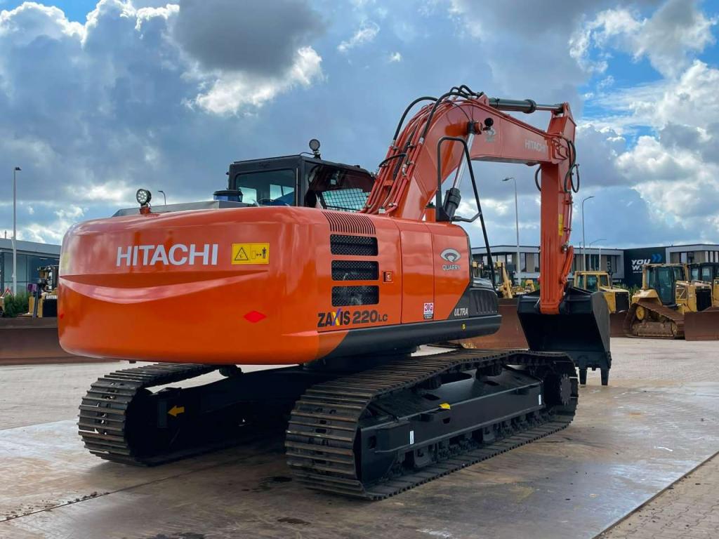 Hitachi ZX220LC-5G Foto 5