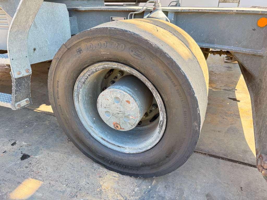 Liebherr LH22 Litronic - Automatic Greasing / Tilting Cab Foto 27