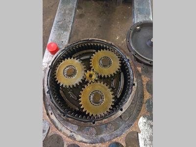 Reductor de giro para Fiat Kobelco E 135 vendida por PRV Ricambi Srl
