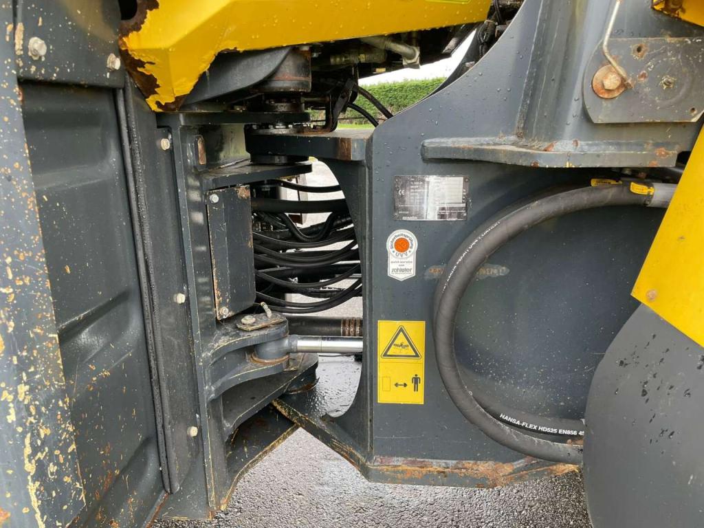 Komatsu WA380-5H Foto 13