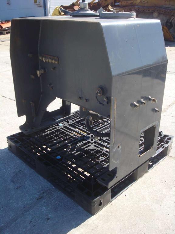 Depósito para aceite para PALA GOMMATA ZW310 Foto 1