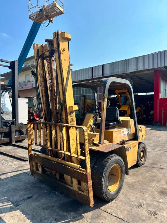 Caterpillar V80E Foto 1
