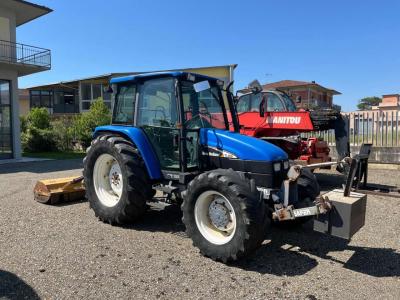 New Holland TL100 vendida por Omeco Spa
